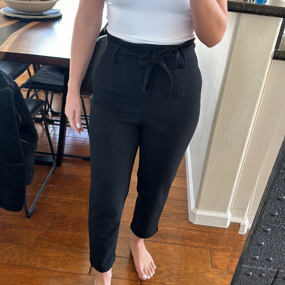 Leith Black Capri Dress Pant